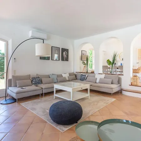 Villa Nikki *
